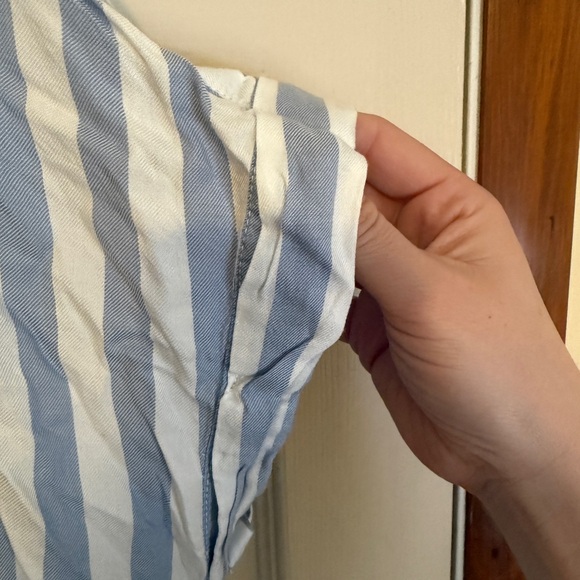 beachlunchlounge Blue & White Vertical Stripe Button-Down Shirt - Picture 2 of 4